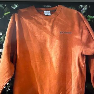 Girls Columbia sweatshirt size S.  Great color.